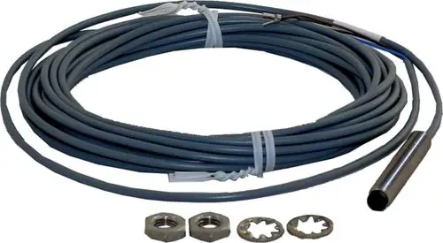 Sensor mit Kabel und Anschluss für die Verwendung in Wolf Geräten. Enthält Befestigungselemente zur Montage.